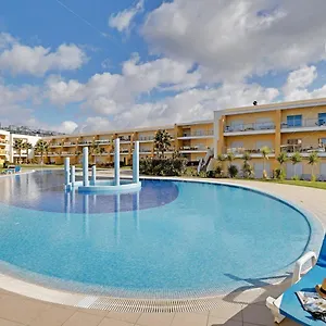 Paradise With Pool By Homing Apartment